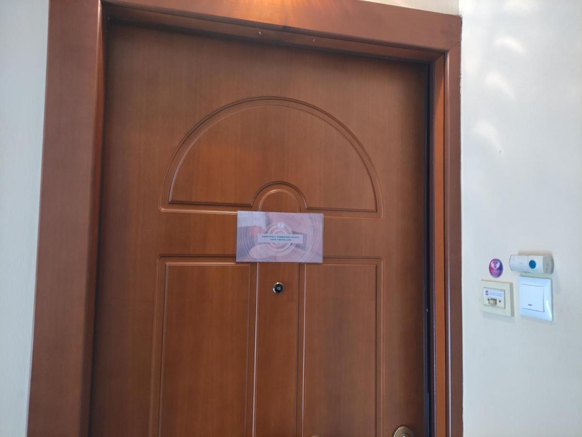 Apartamento Love Truth Life El Pireo Exterior foto